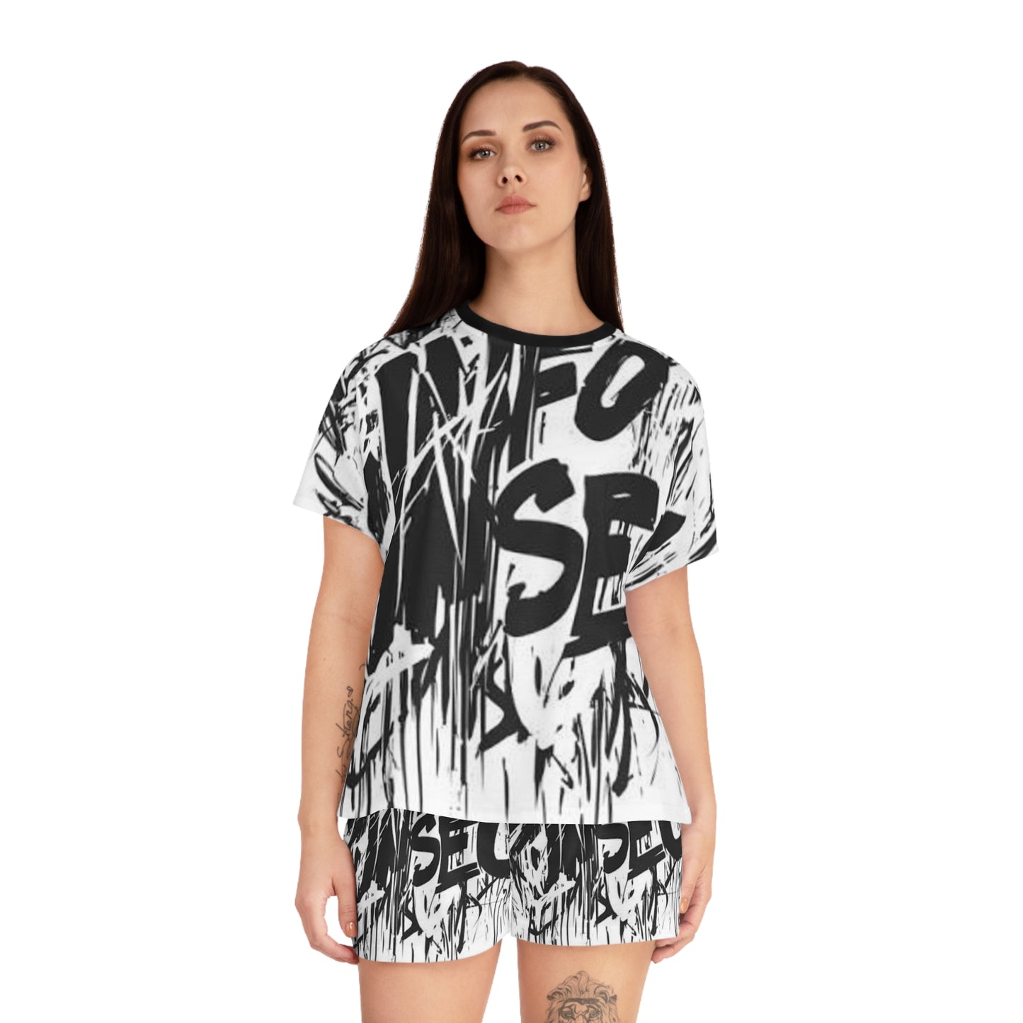 Chic Women's Short Pajama Set - Trendy Graphic Loungewear for Relaxation