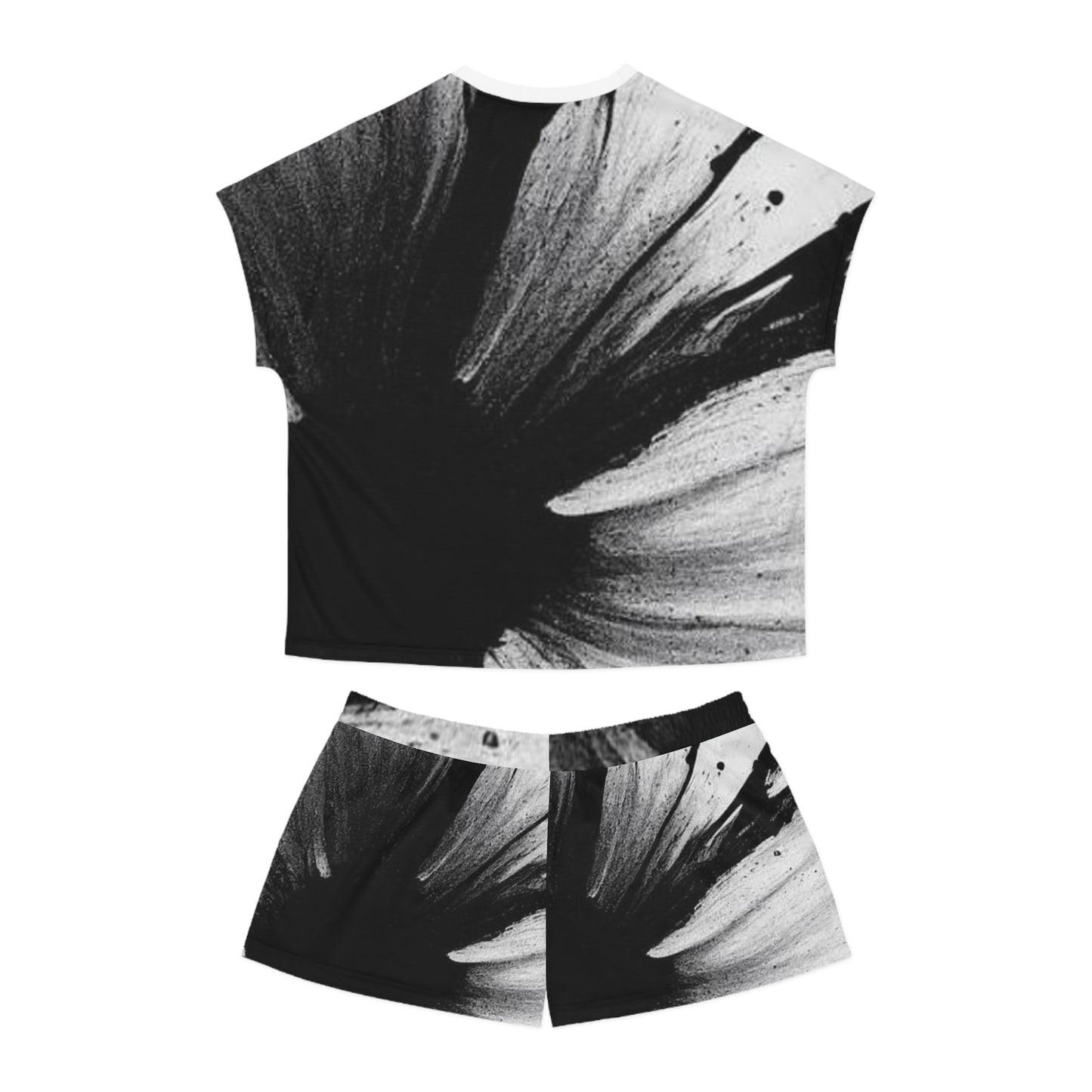 Black and White Floral Women's Pajama Set – Stylish Sleepwear for Relaxation