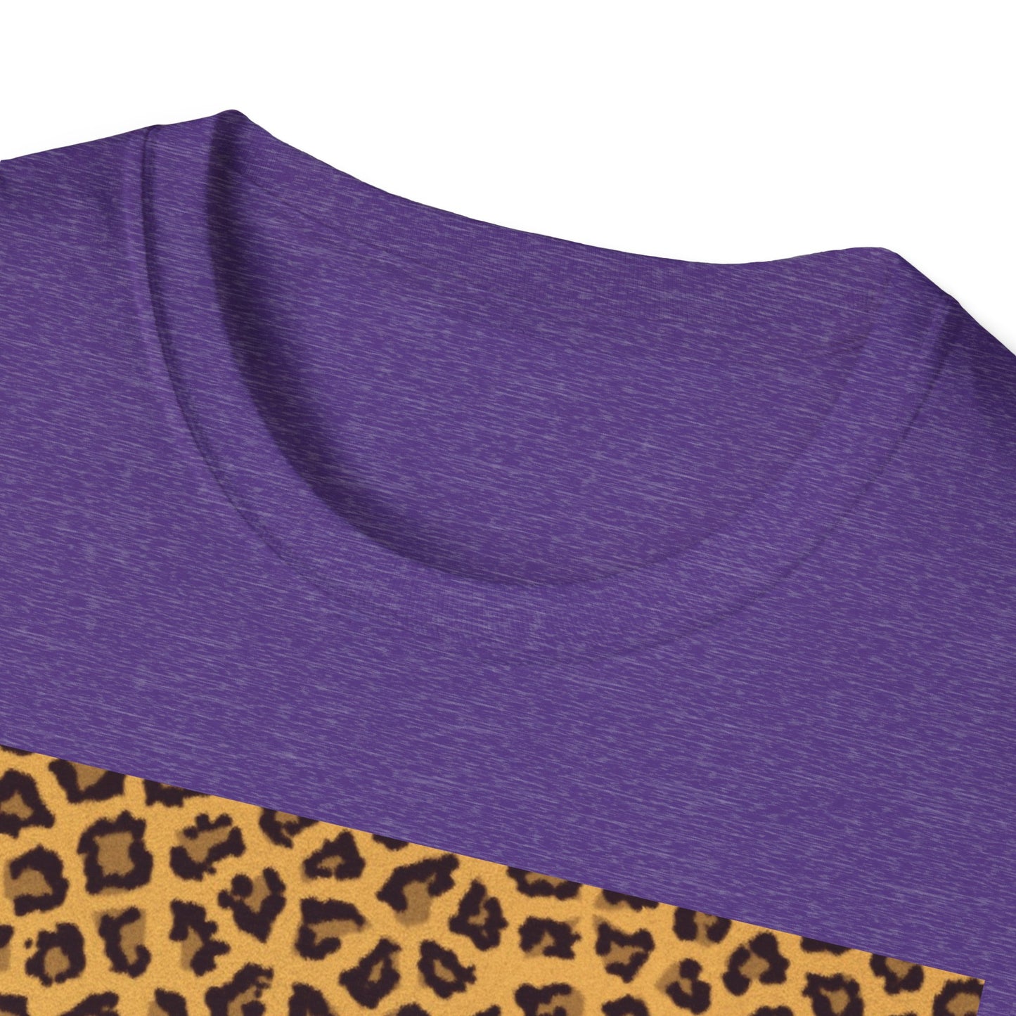 Leopard Print Unisex Softstyle T-Shirt - Trendy Casual Wear