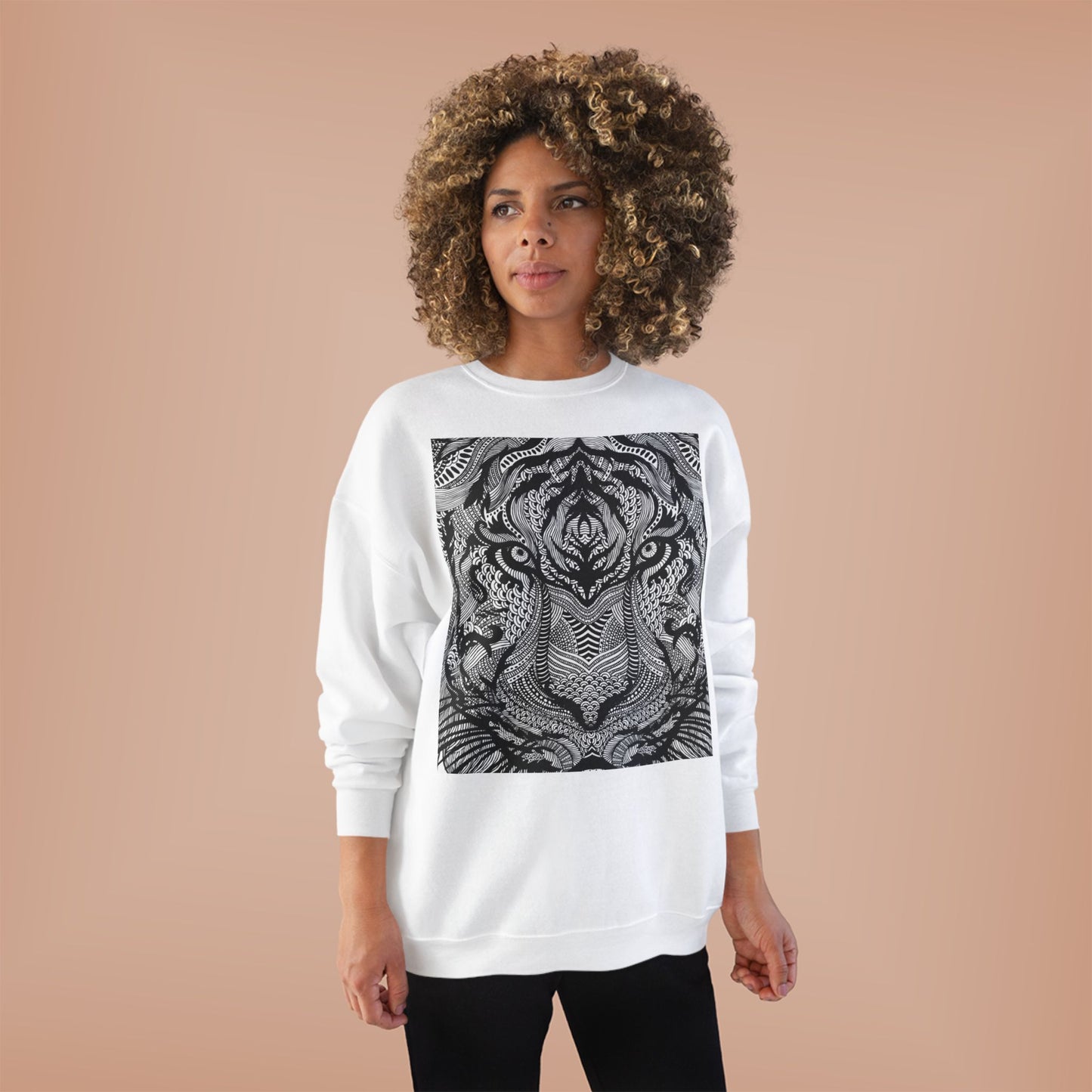 Unisex EcoSmart Tiger Graphic Crewneck Sweatshirt - Bold Black & White Design