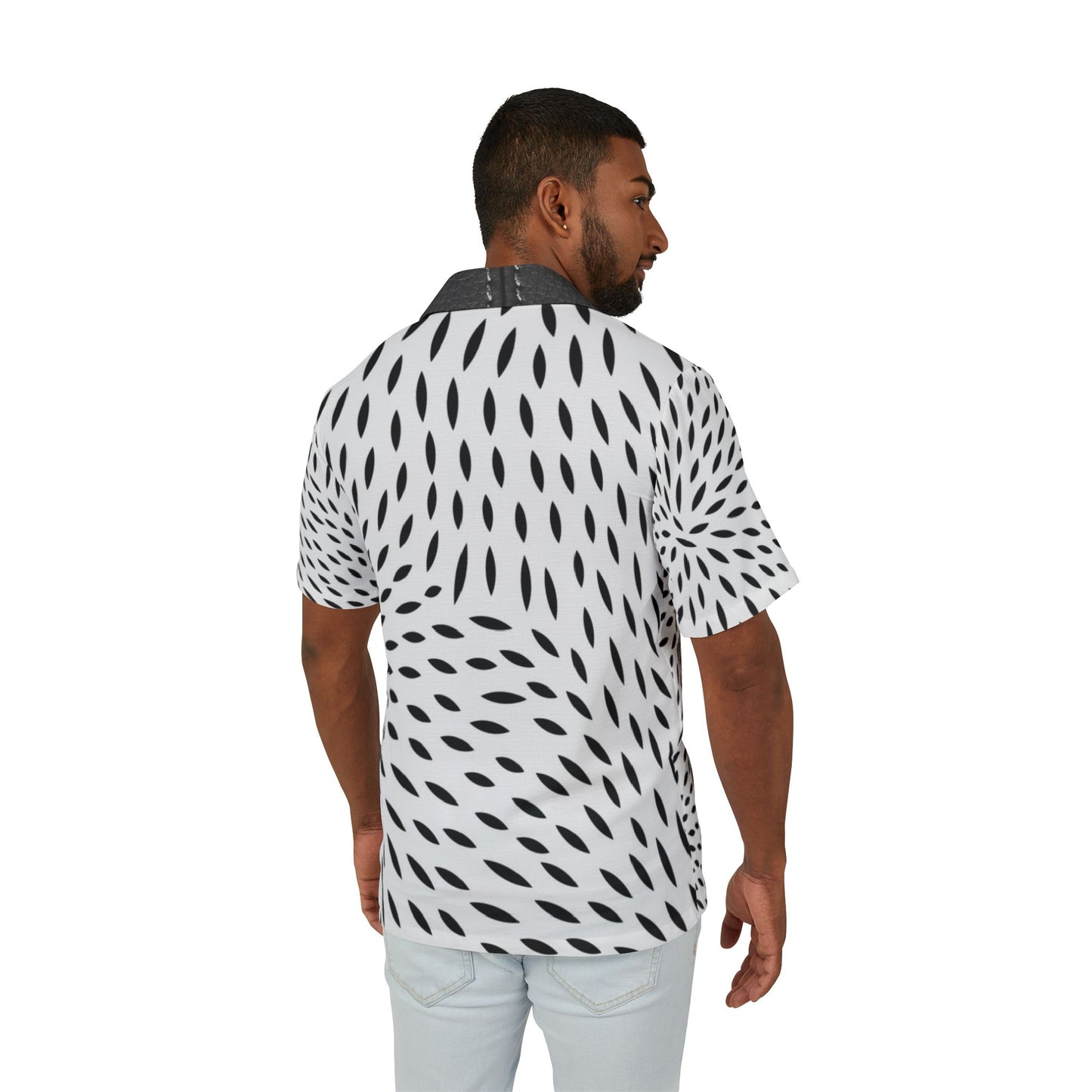 Men's Stylish Black and White Hawaiian Camp Shirt - Perfect for Summer Getaways