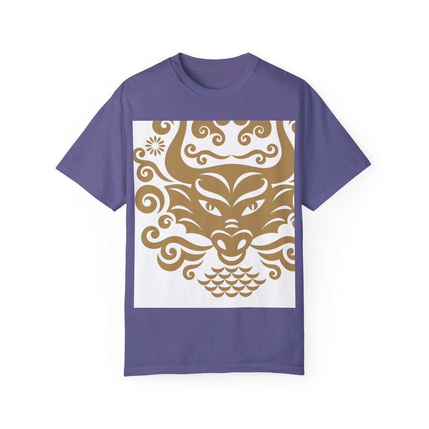 Garment-Dyed Dragon Graphic T-shirt for Nature Lovers
