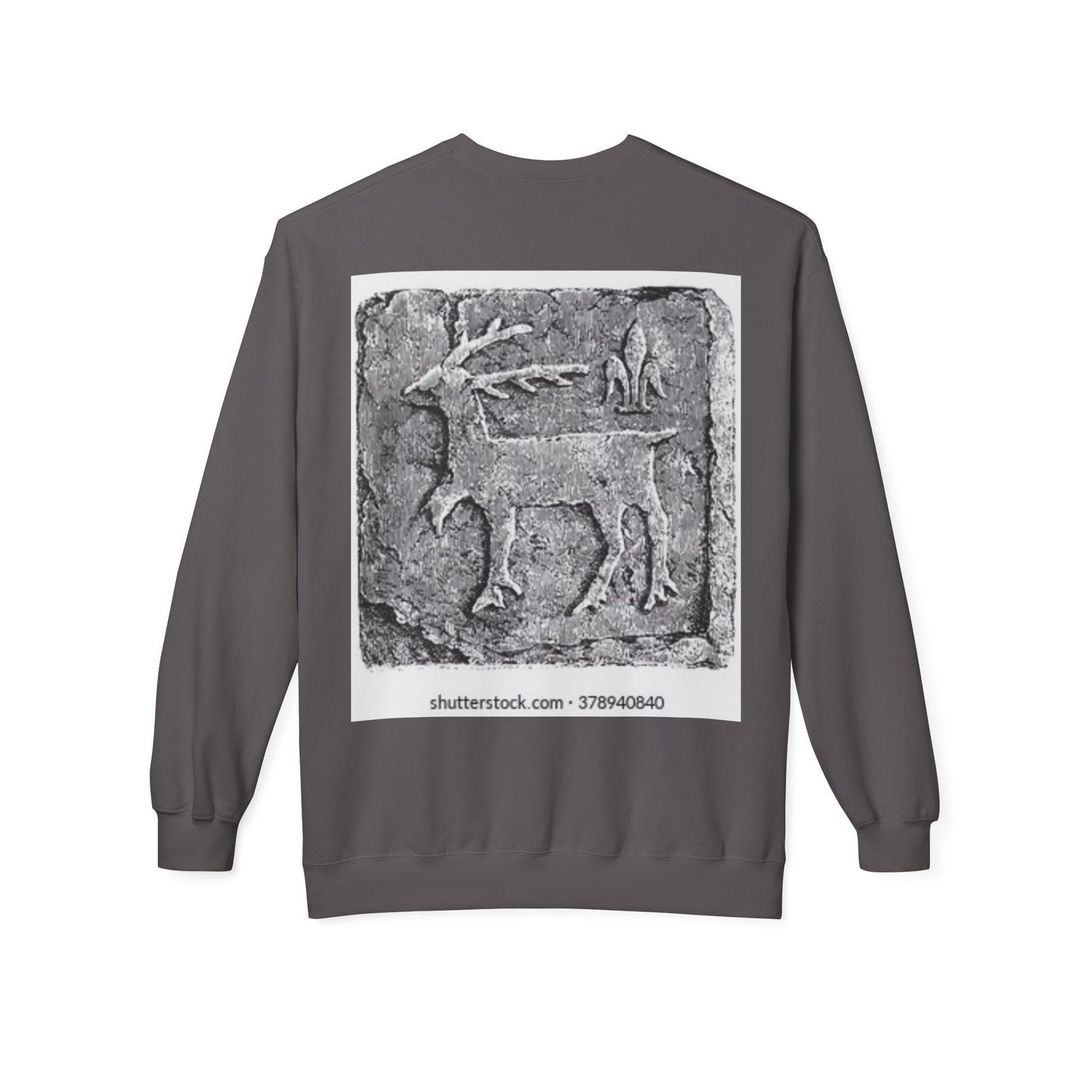 Vintage-Inspired Fleece Crewneck Sweatshirt with Ancient Deer Design