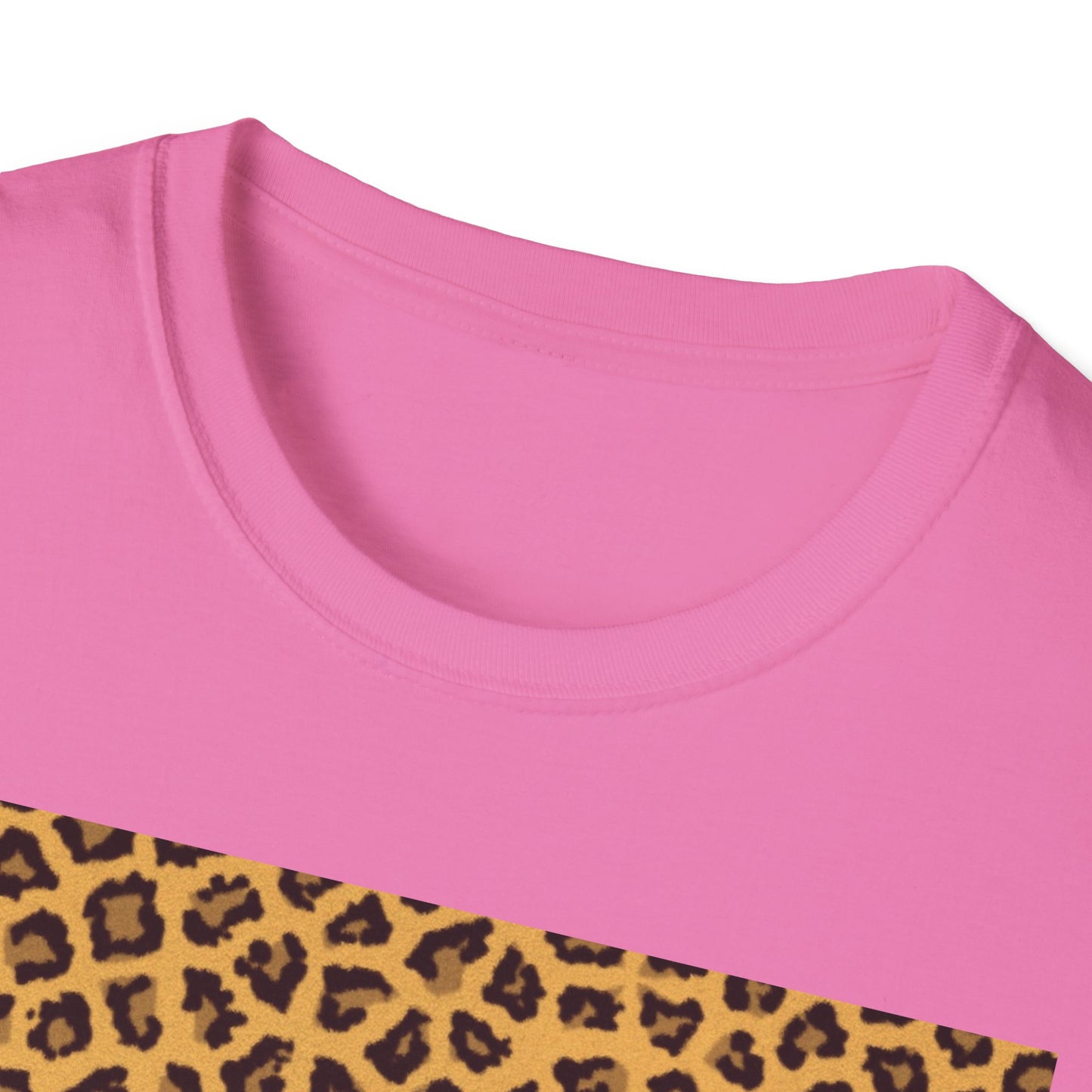 Leopard Print Unisex Softstyle T-Shirt - Trendy Casual Wear