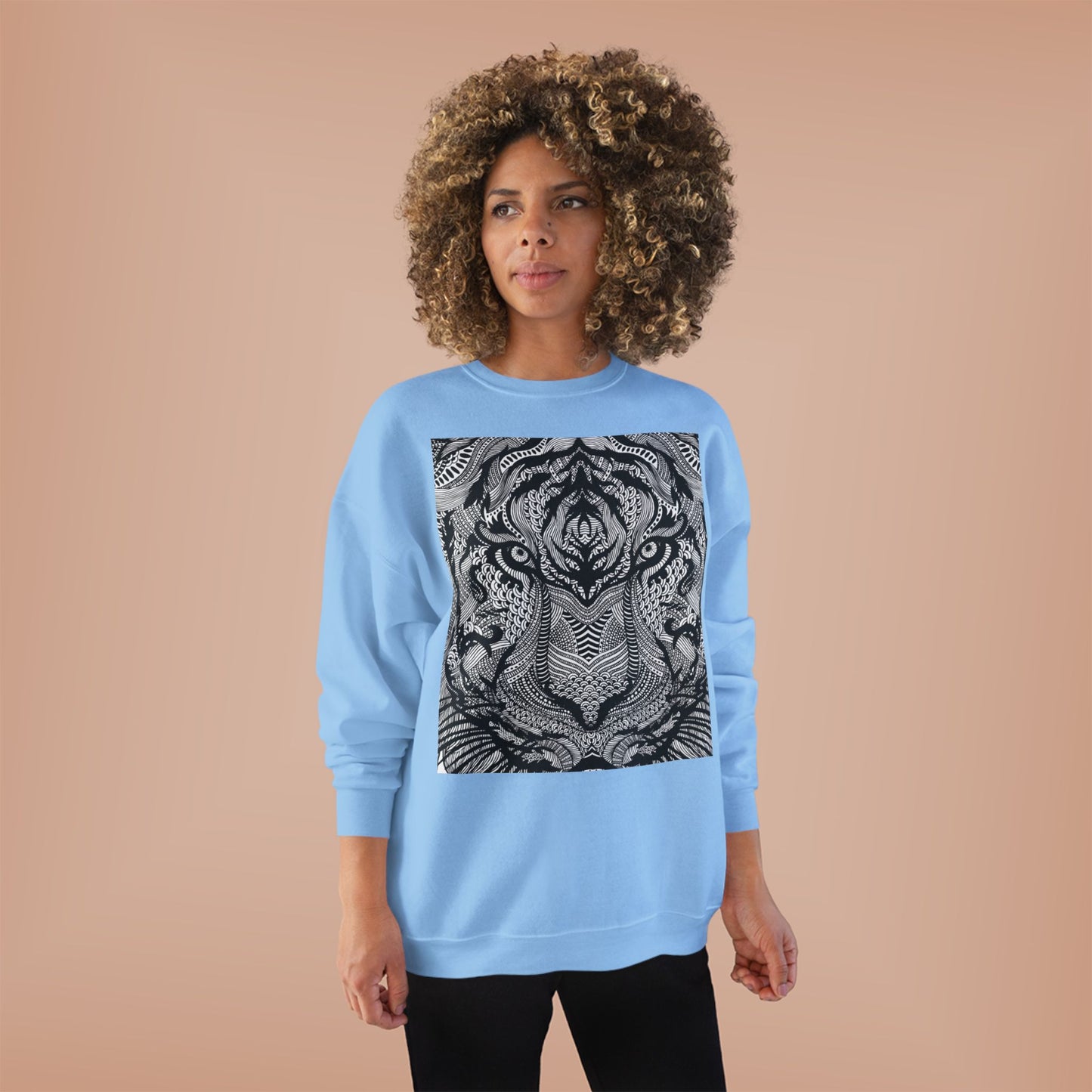 Unisex EcoSmart Tiger Graphic Crewneck Sweatshirt - Bold Black & White Design