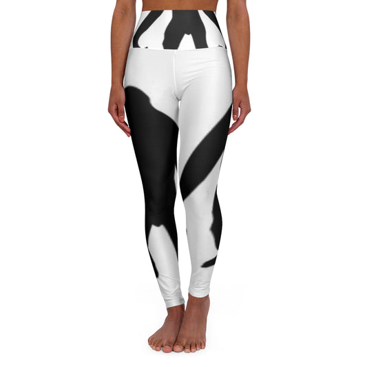 Stylish High Waisted Yoga Leggings with Monochrome Print