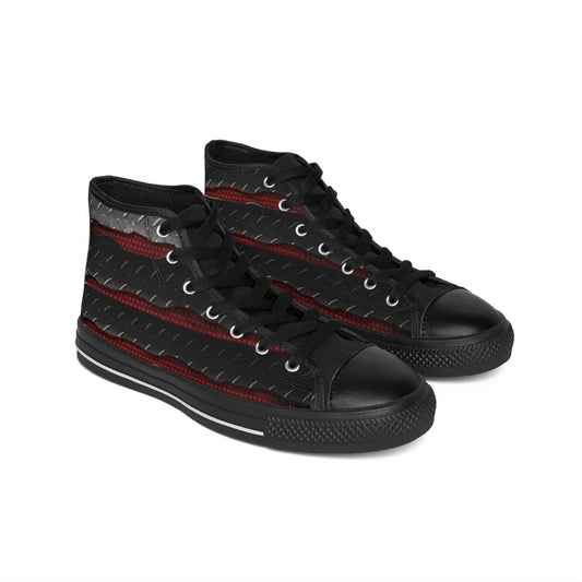 Men's Classic Sneakers with Metallic Diamond Plate Design