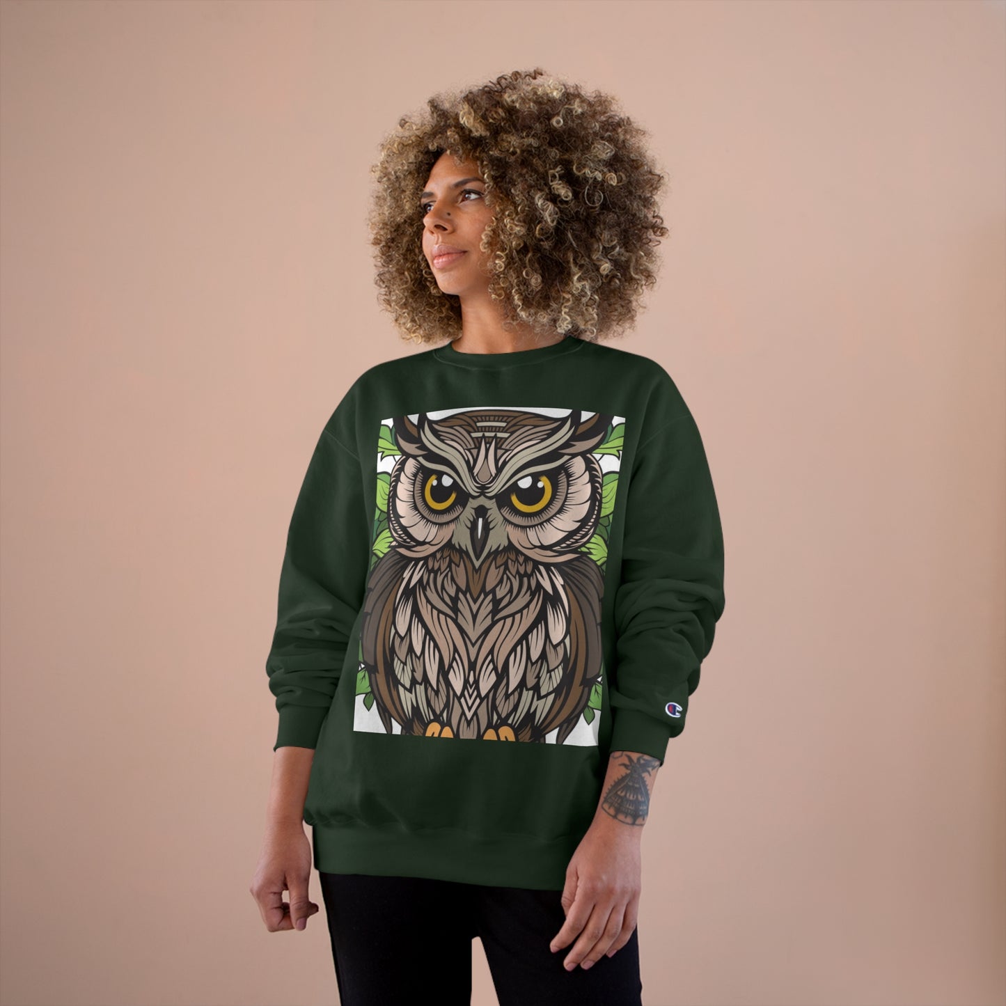 Champion Owl Sweatshirt - Cozy Unisex Sweater Perfect for Nature Lovers