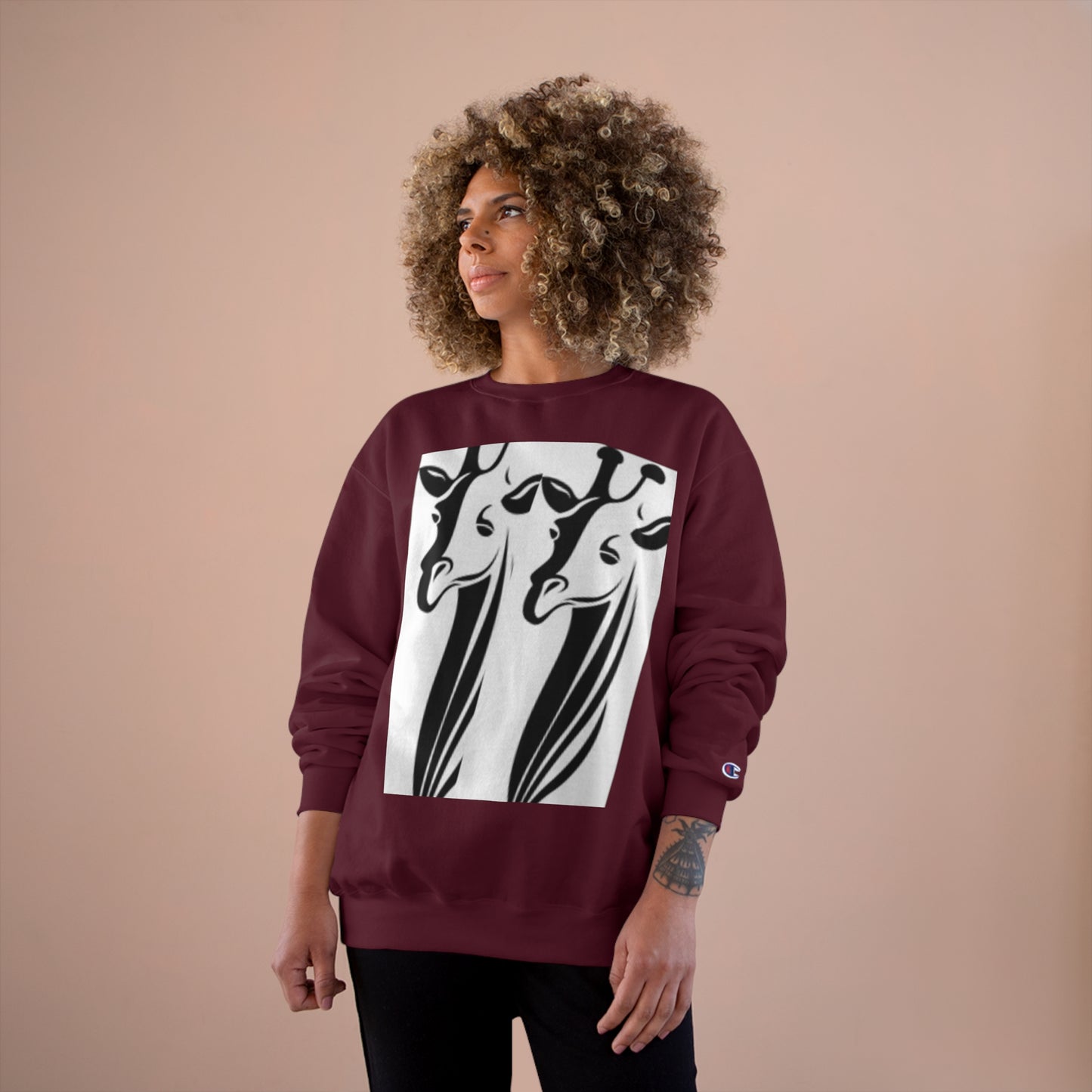 Giraffe Lovers Champion Sweatshirt - Cozy Wildlife Apparel