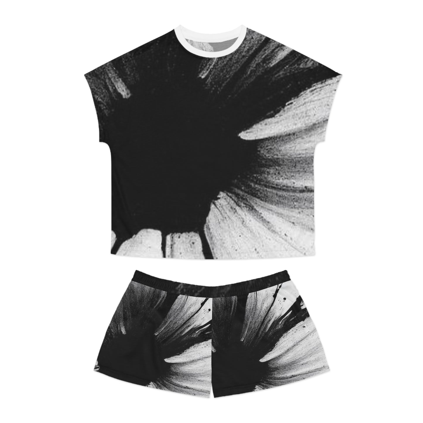 Black and White Floral Women's Pajama Set – Stylish Sleepwear for Relaxation