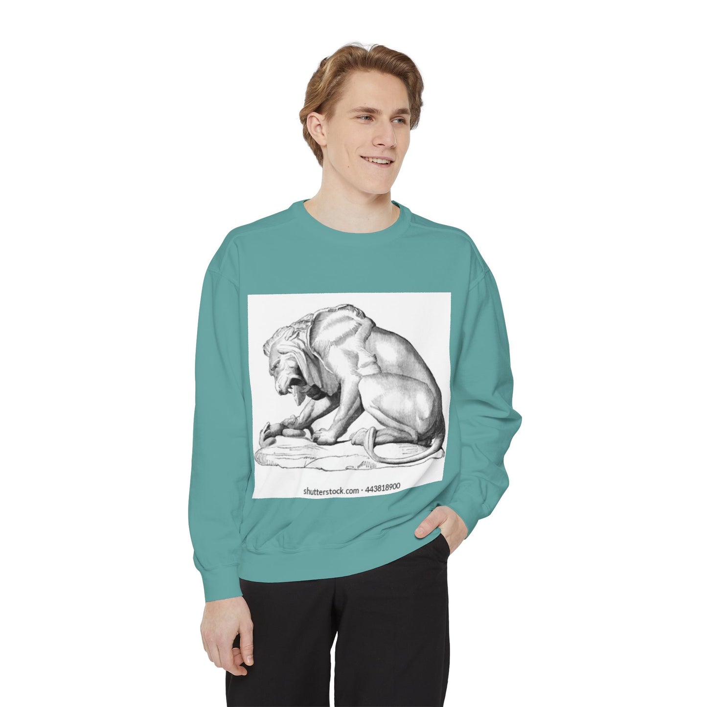 Artistic Lion Graphic Unisex Sweatshirt - Cozy & Stylish