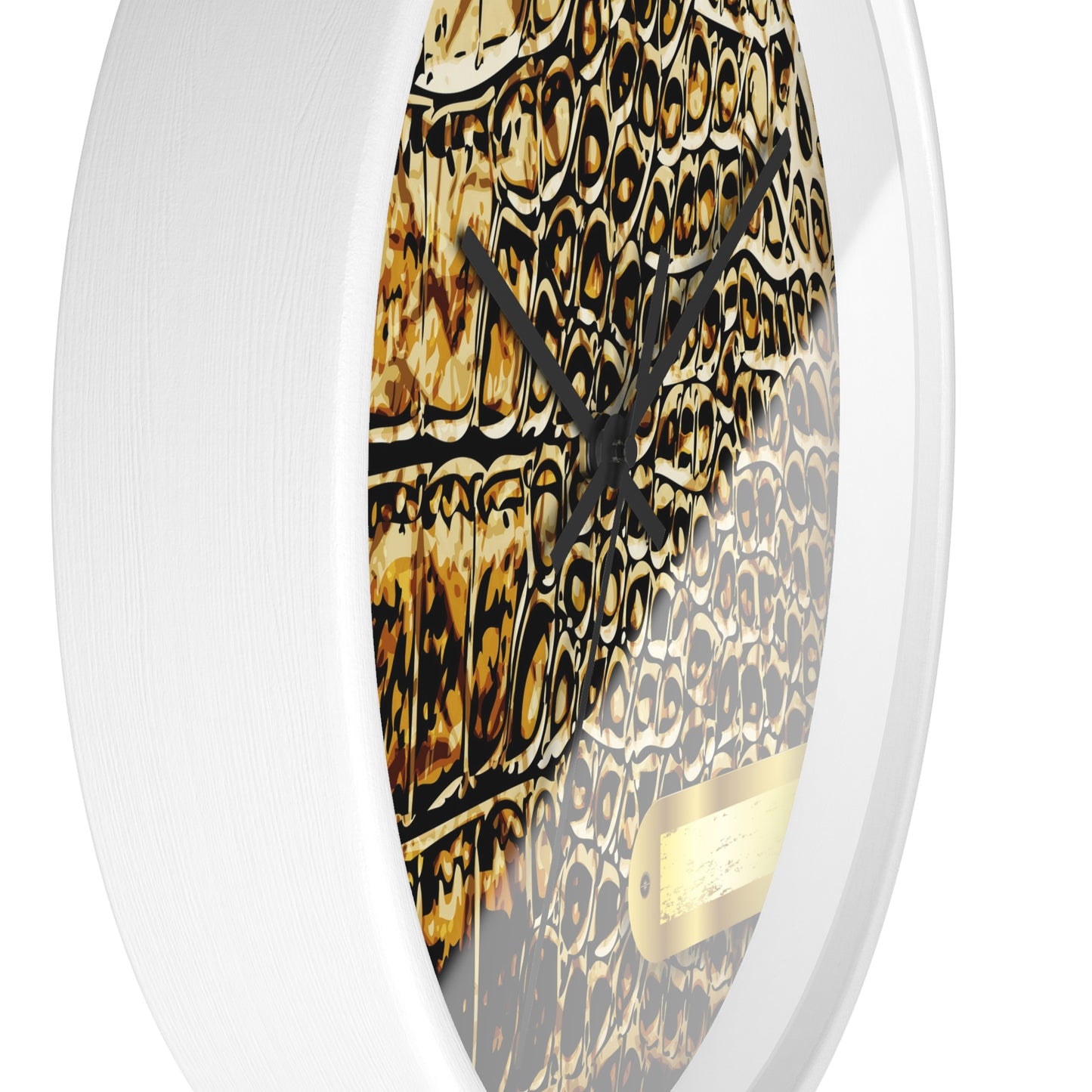 Elegant Crocodile Print Wall Clock - Stylish Home Decor