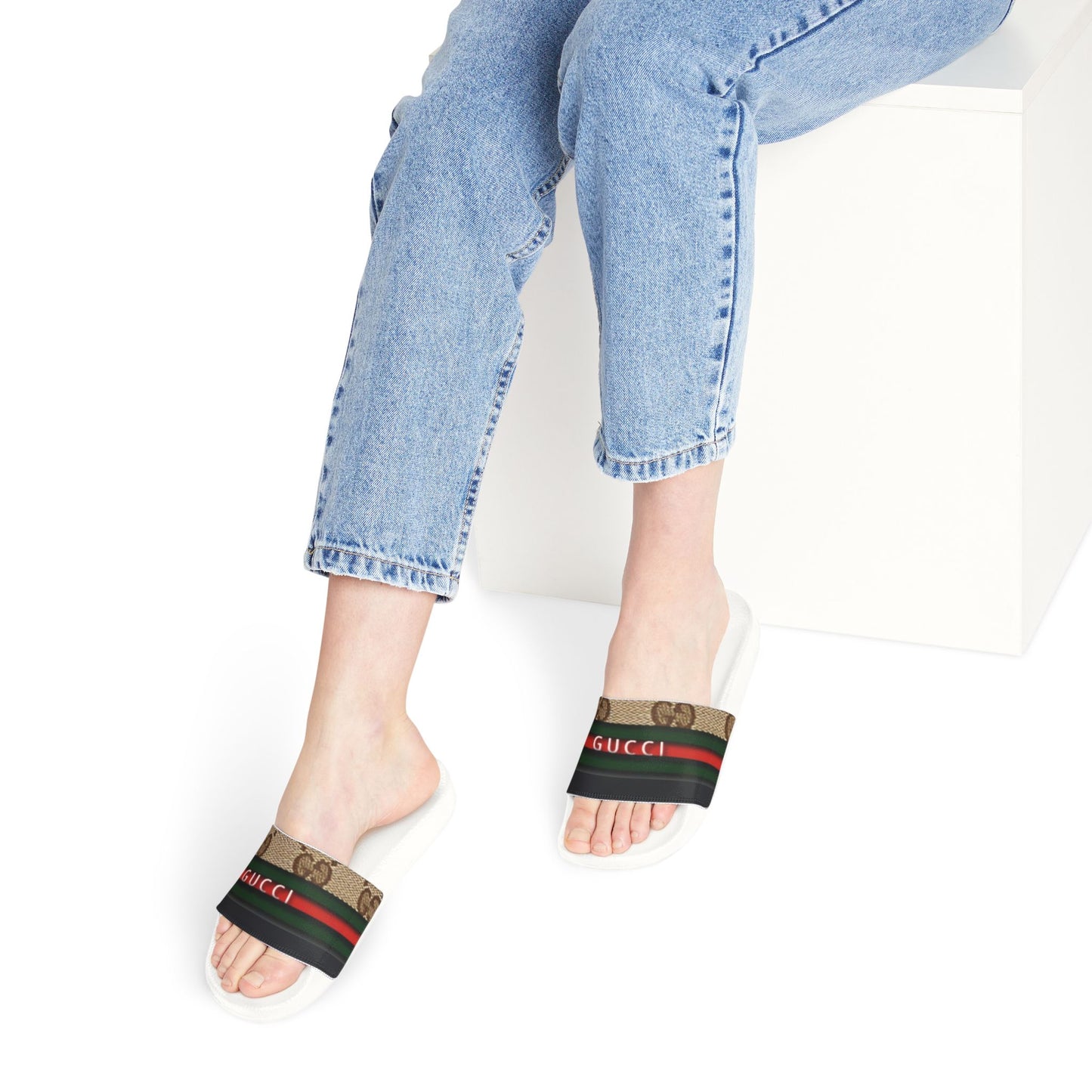 Stylish Women's Removable-Strap Sandals with Gucci Design