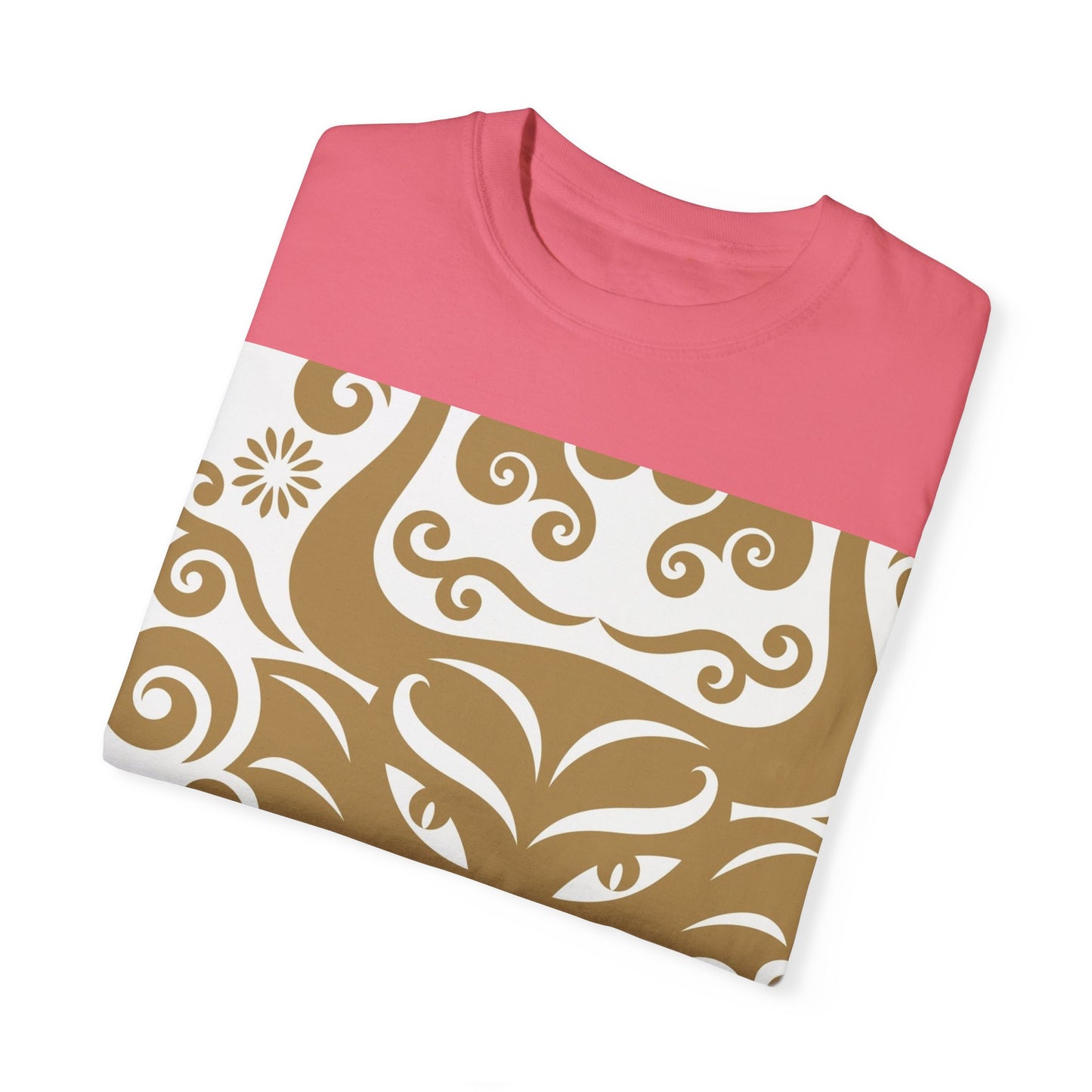 Garment-Dyed Dragon Graphic T-shirt for Nature Lovers