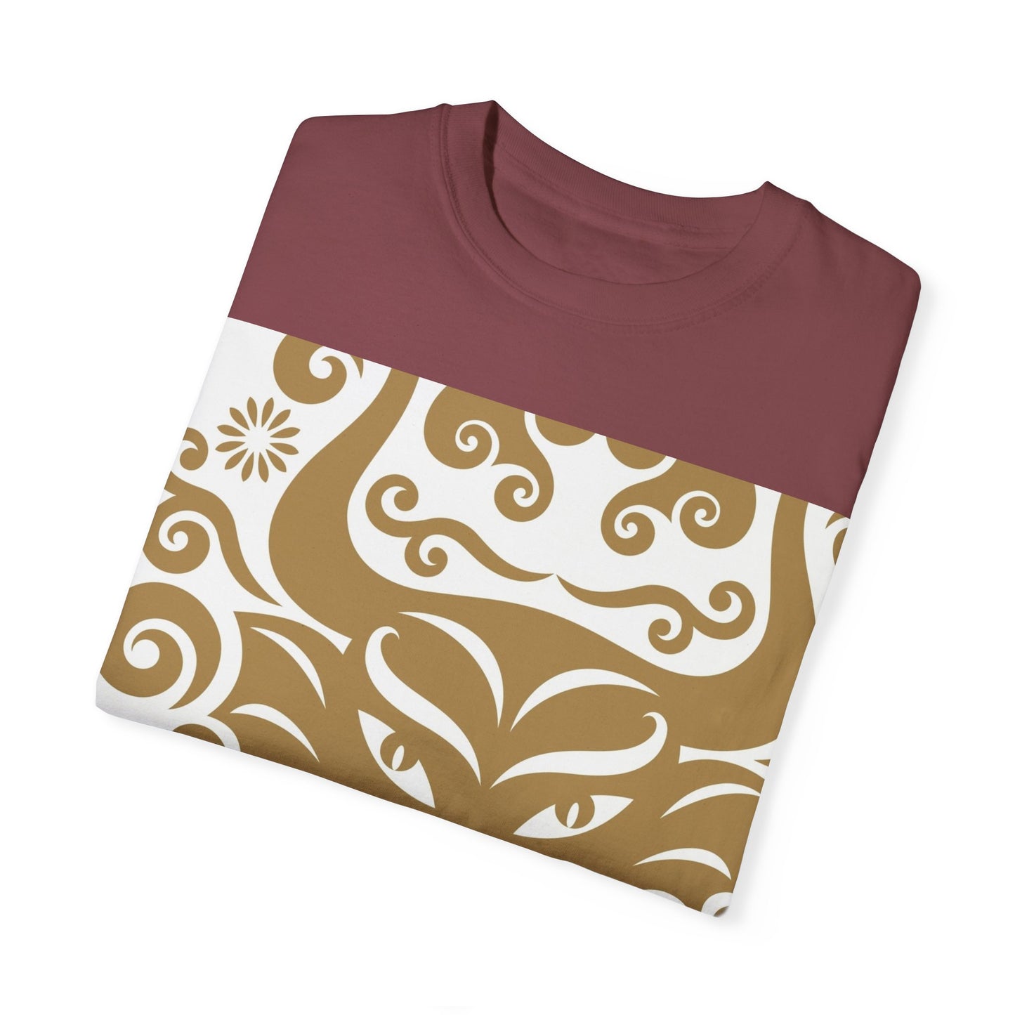 Garment-Dyed Dragon Graphic T-shirt for Nature Lovers