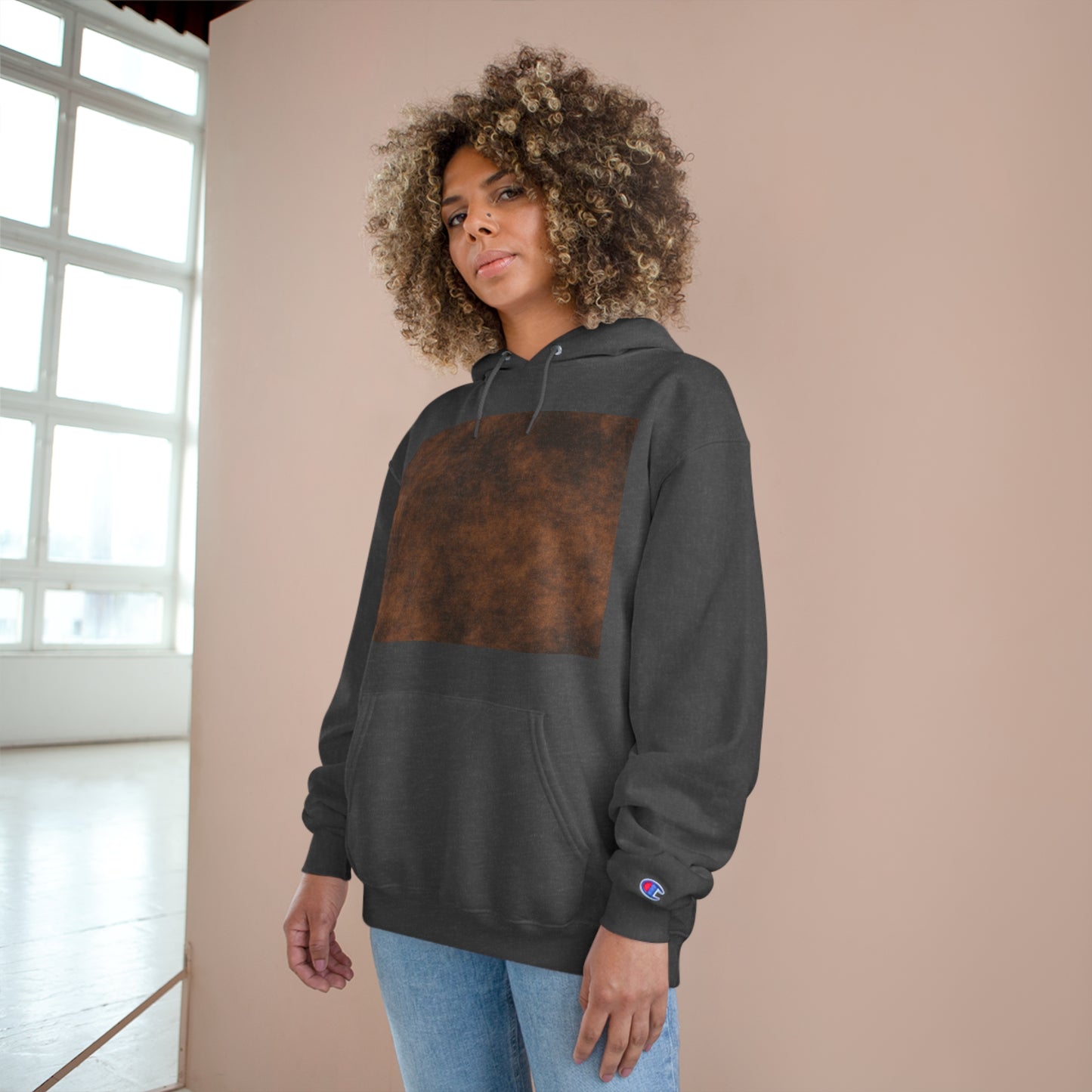 Stylish Champion Hoodie for Cozy Comfort - Perfect for Casual Outings and Relaxation