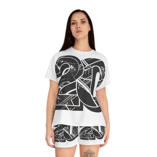 Trendy Women's Short Pajama Set with Bold '20' Design
