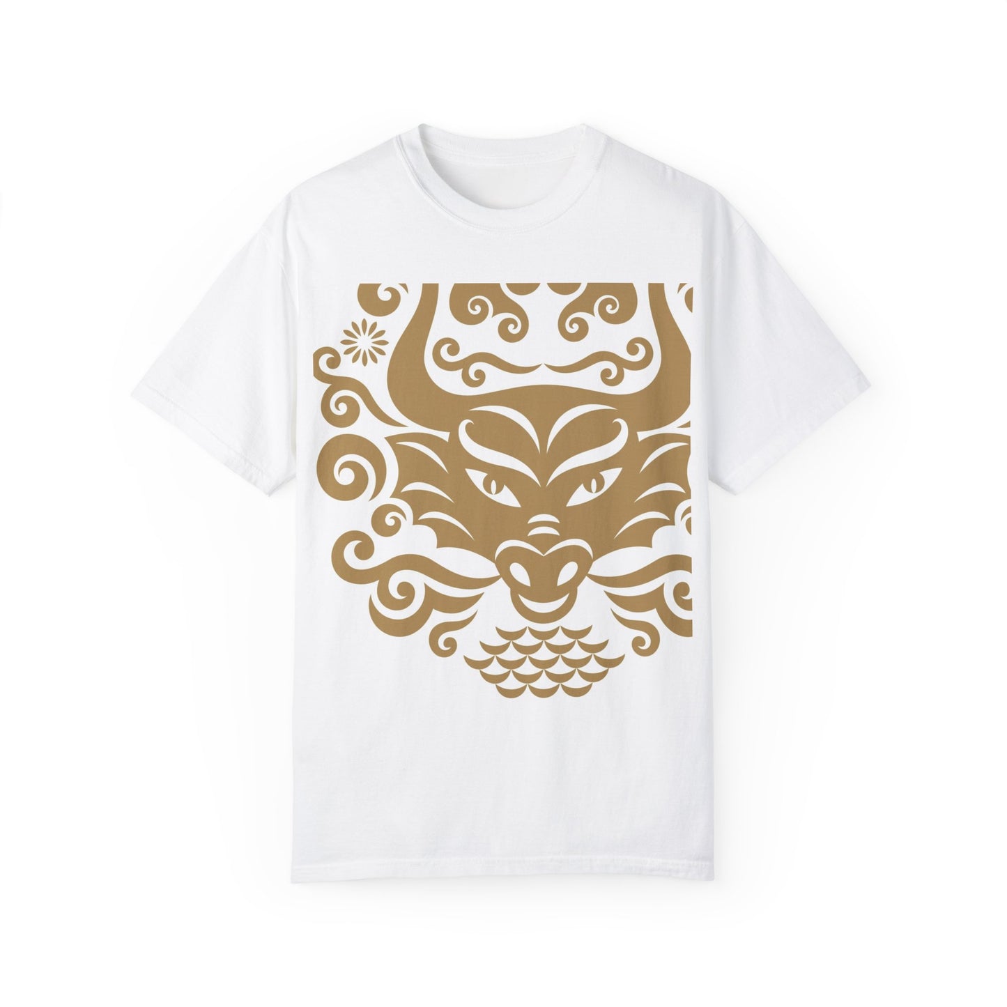 Garment-Dyed Dragon Graphic T-shirt for Nature Lovers