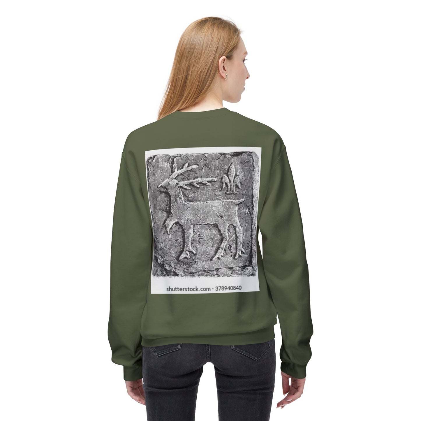 Vintage-Inspired Fleece Crewneck Sweatshirt with Ancient Deer Design