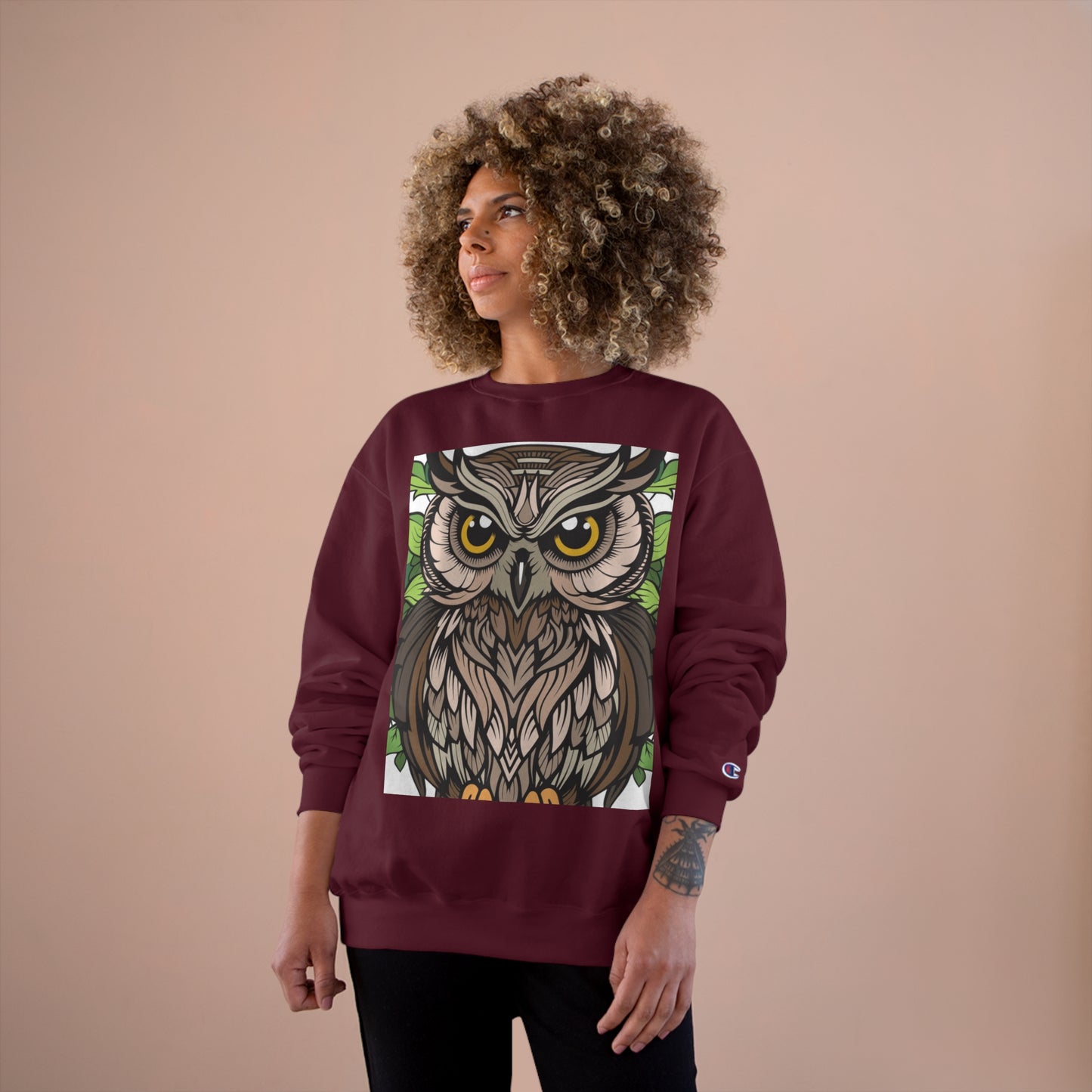 Champion Owl Sweatshirt - Cozy Unisex Sweater Perfect for Nature Lovers