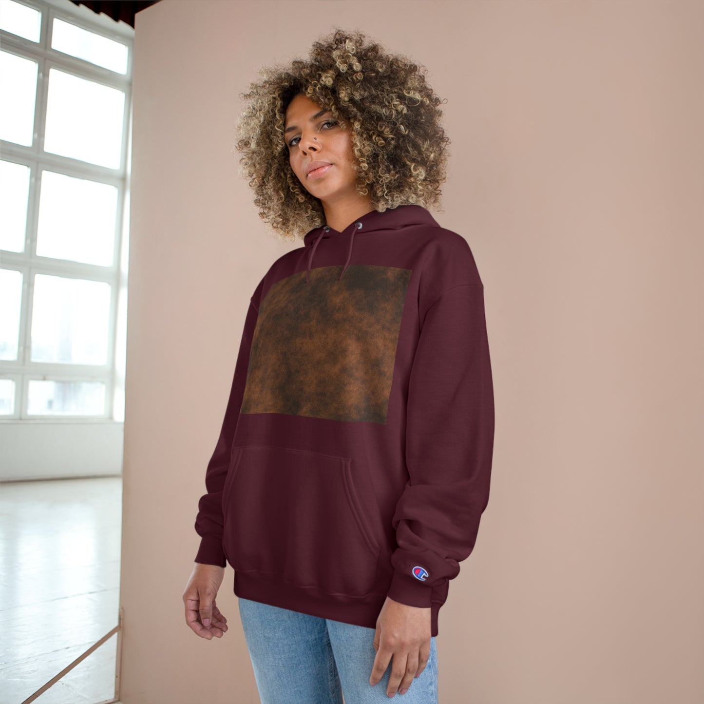 Stylish Champion Hoodie for Cozy Comfort - Perfect for Casual Outings and Relaxation
