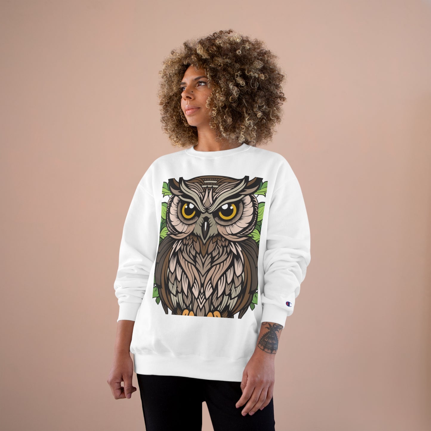 Champion Owl Sweatshirt - Cozy Unisex Sweater Perfect for Nature Lovers