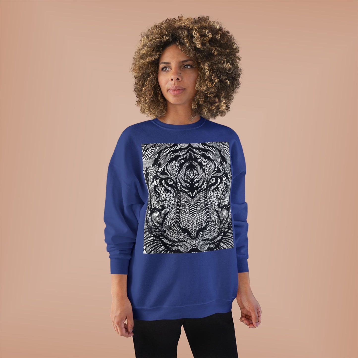 Unisex EcoSmart Tiger Graphic Crewneck Sweatshirt - Bold Black & White Design