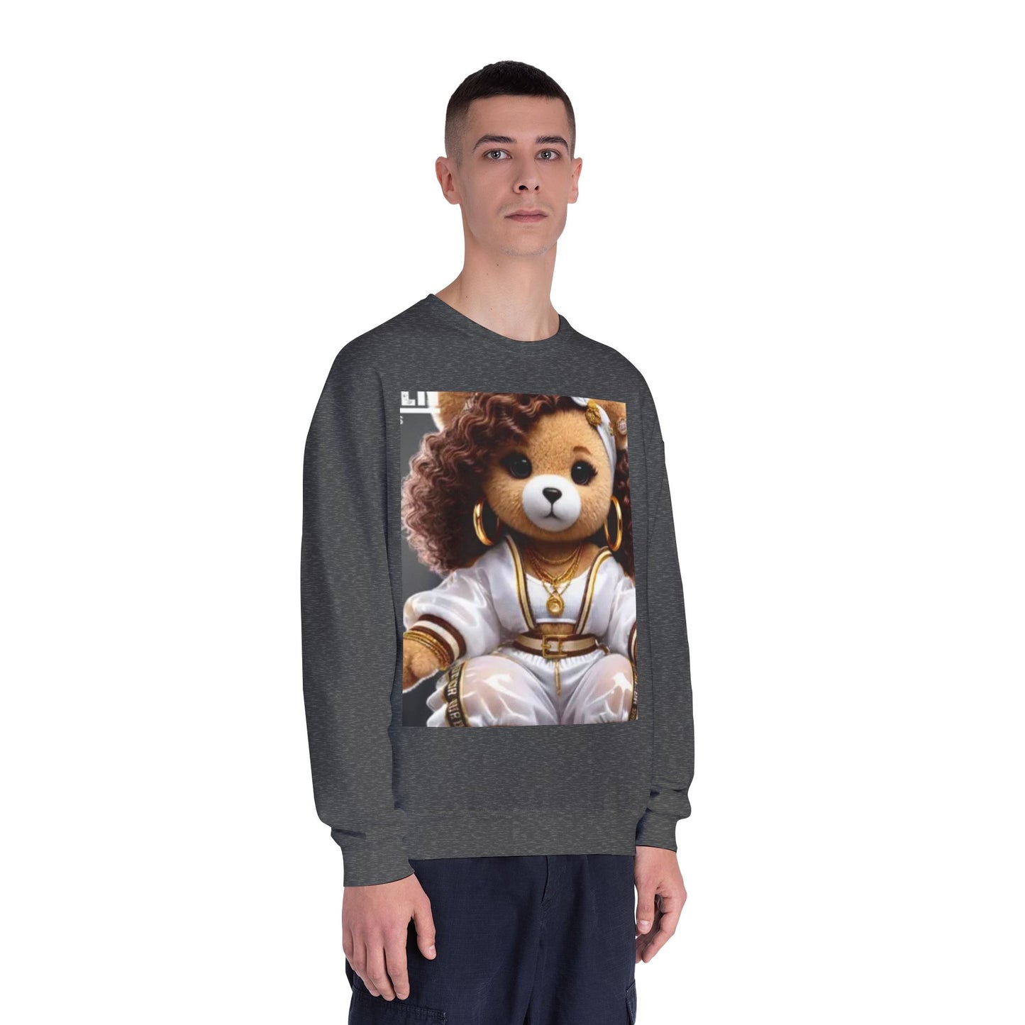 Stylish Bear Graphic Crewneck Sweatshirt - Cozy Fashion for Animal Lovers
