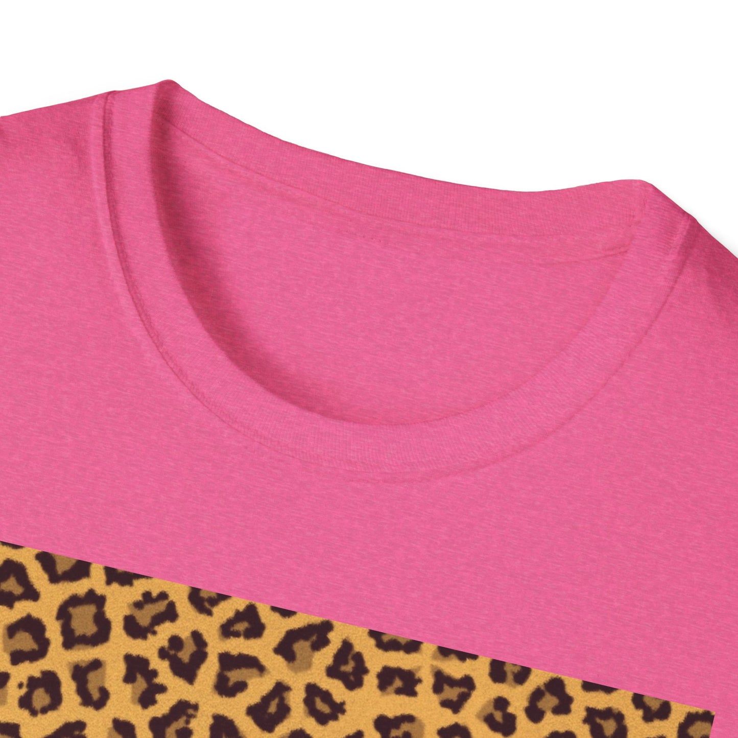 Leopard Print Unisex Softstyle T-Shirt - Trendy Casual Wear