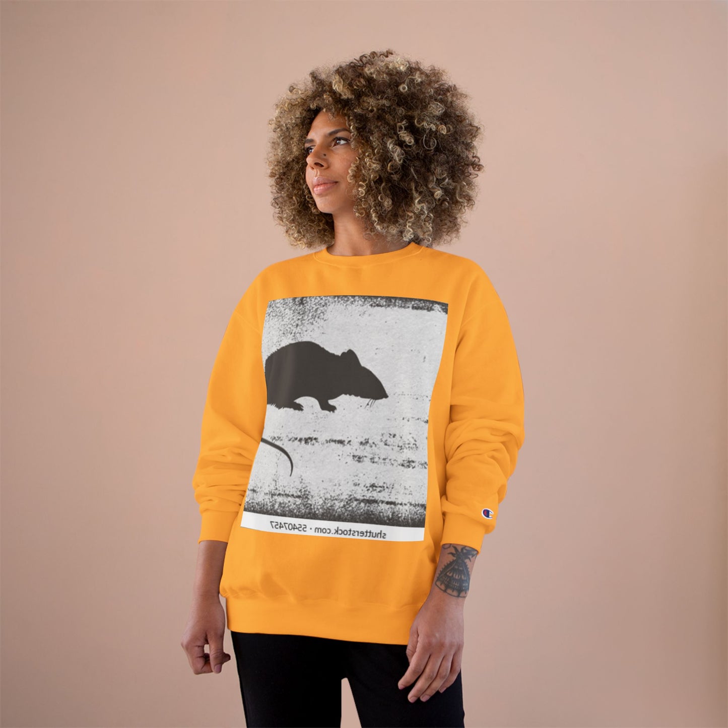 Vintage Style Rat Champion Sweatshirt - Cozy Layer for Animal Lovers