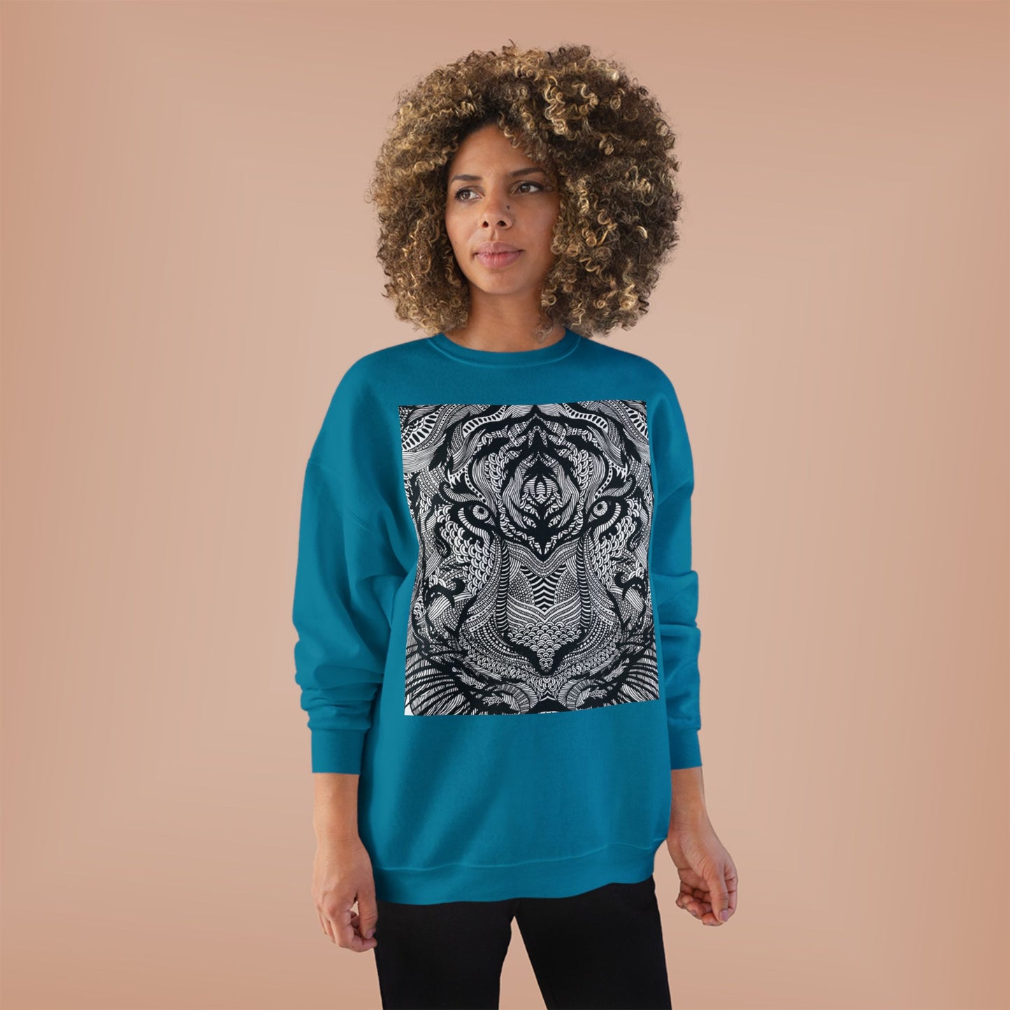 Unisex EcoSmart Tiger Graphic Crewneck Sweatshirt - Bold Black & White Design
