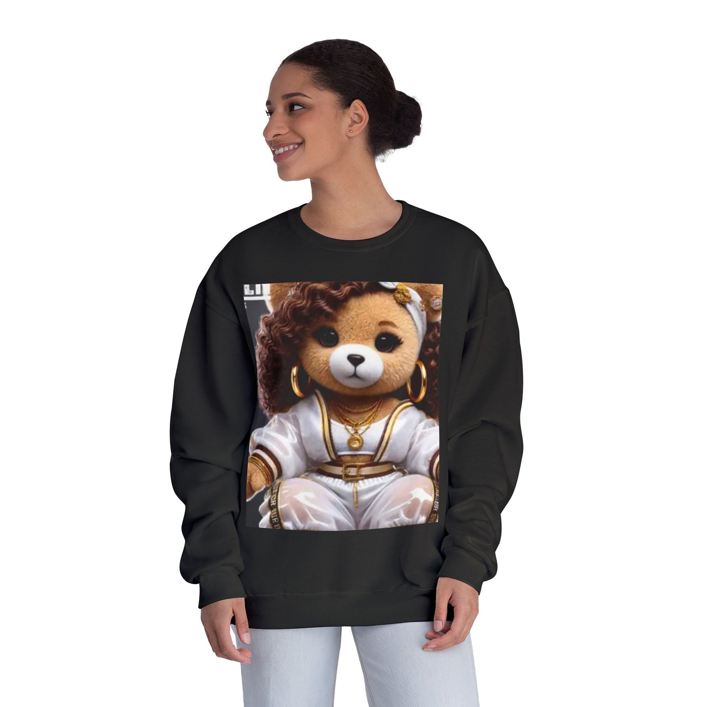 Stylish Bear Graphic Crewneck Sweatshirt - Cozy Fashion for Animal Lovers