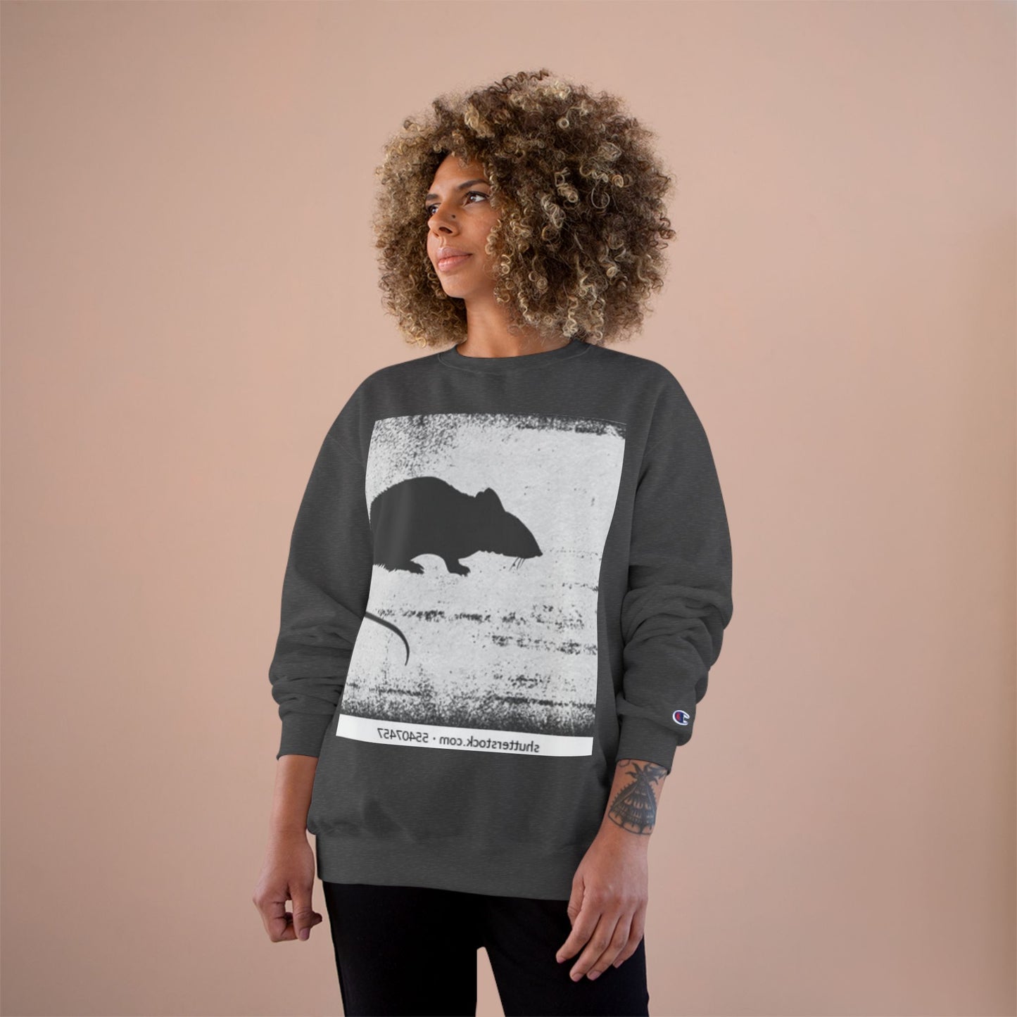Vintage Style Rat Champion Sweatshirt - Cozy Layer for Animal Lovers