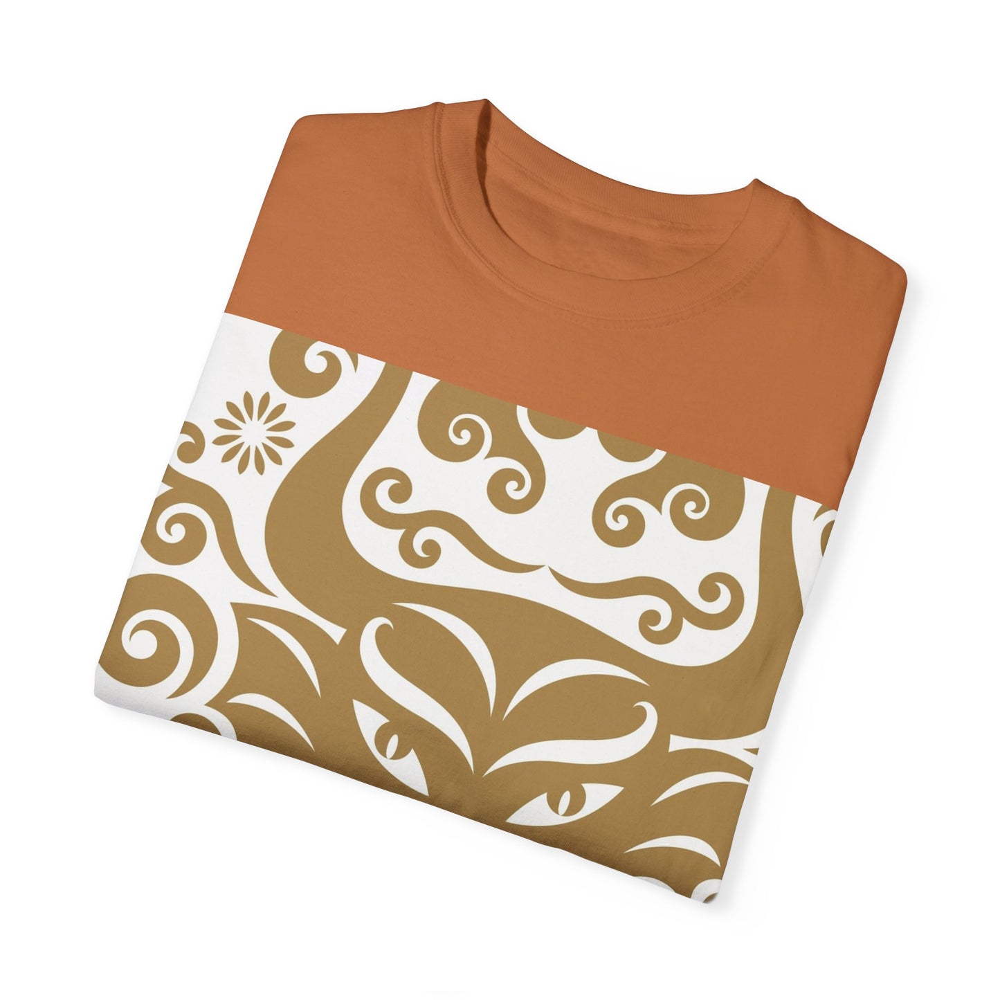 Garment-Dyed Dragon Graphic T-shirt for Nature Lovers