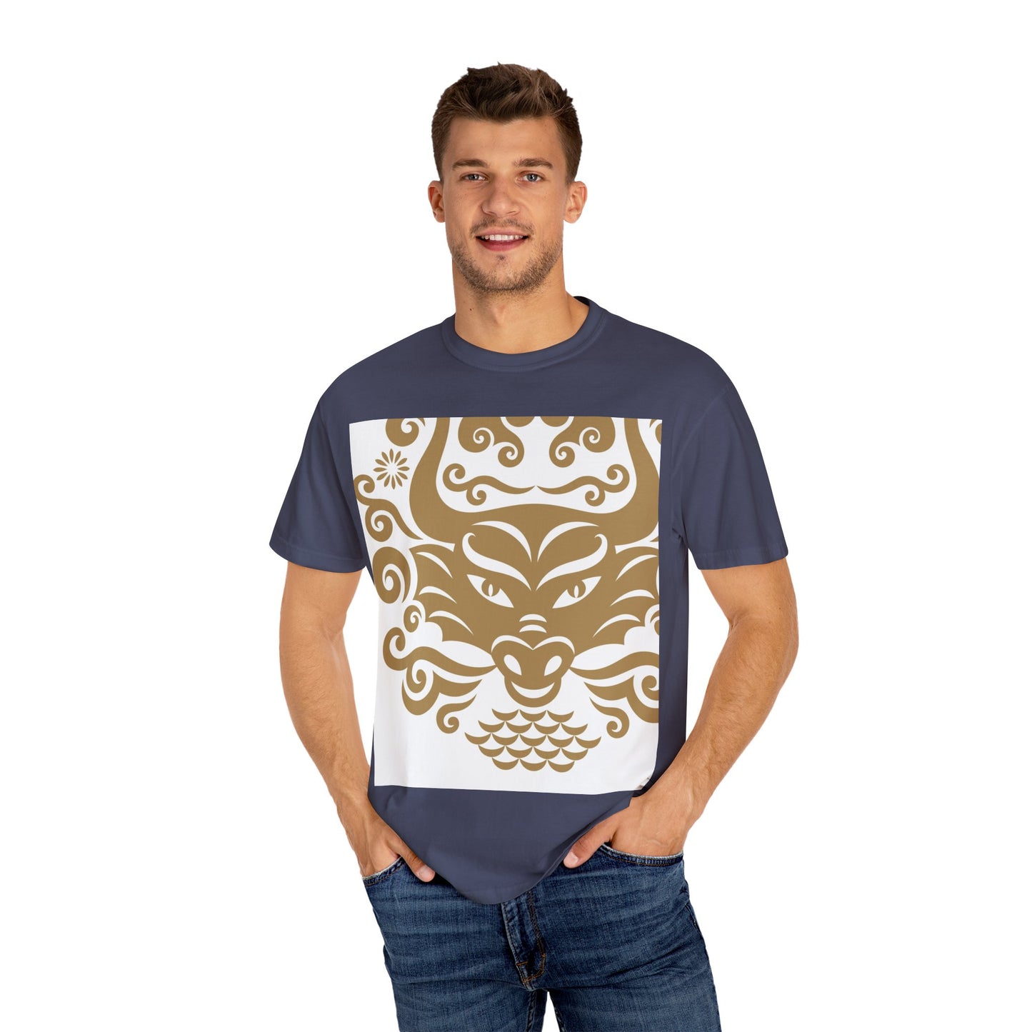 Garment-Dyed Dragon Graphic T-shirt for Nature Lovers