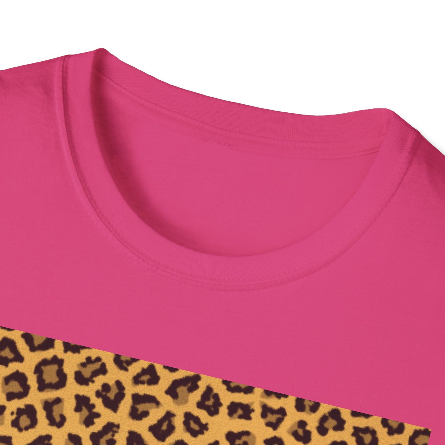 Leopard Print Unisex Softstyle T-Shirt - Trendy Casual Wear