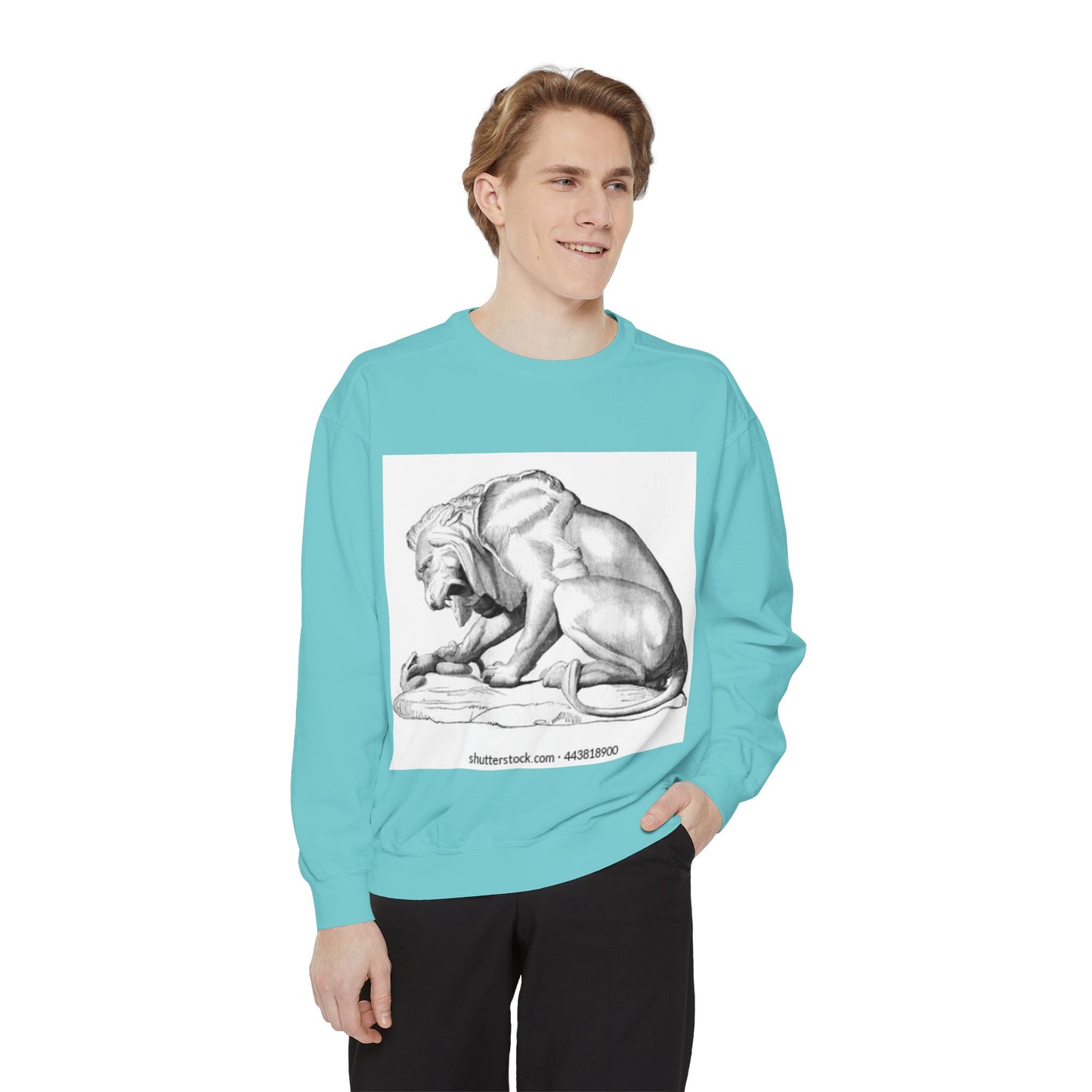 Artistic Lion Graphic Unisex Sweatshirt - Cozy & Stylish