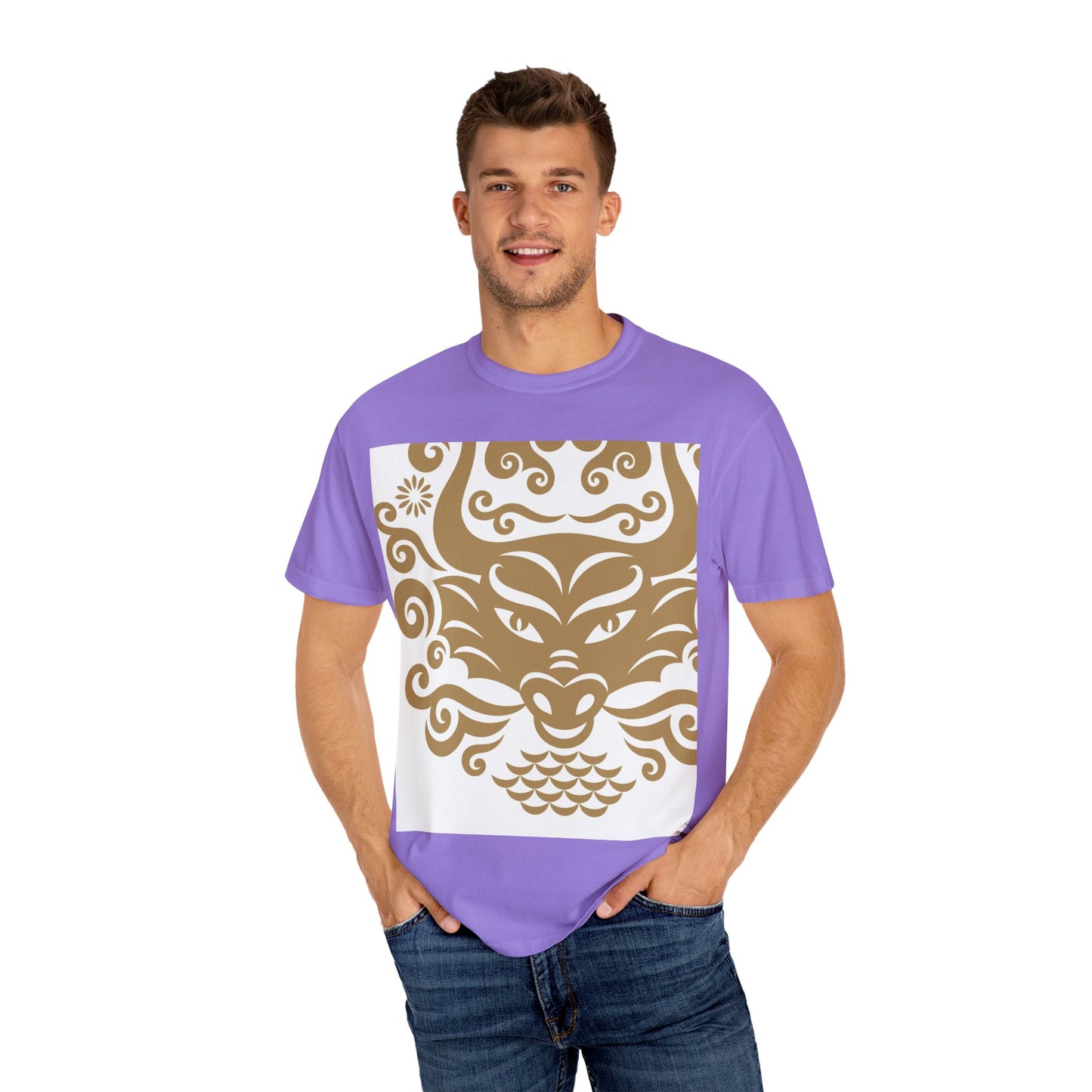 Garment-Dyed Dragon Graphic T-shirt for Nature Lovers