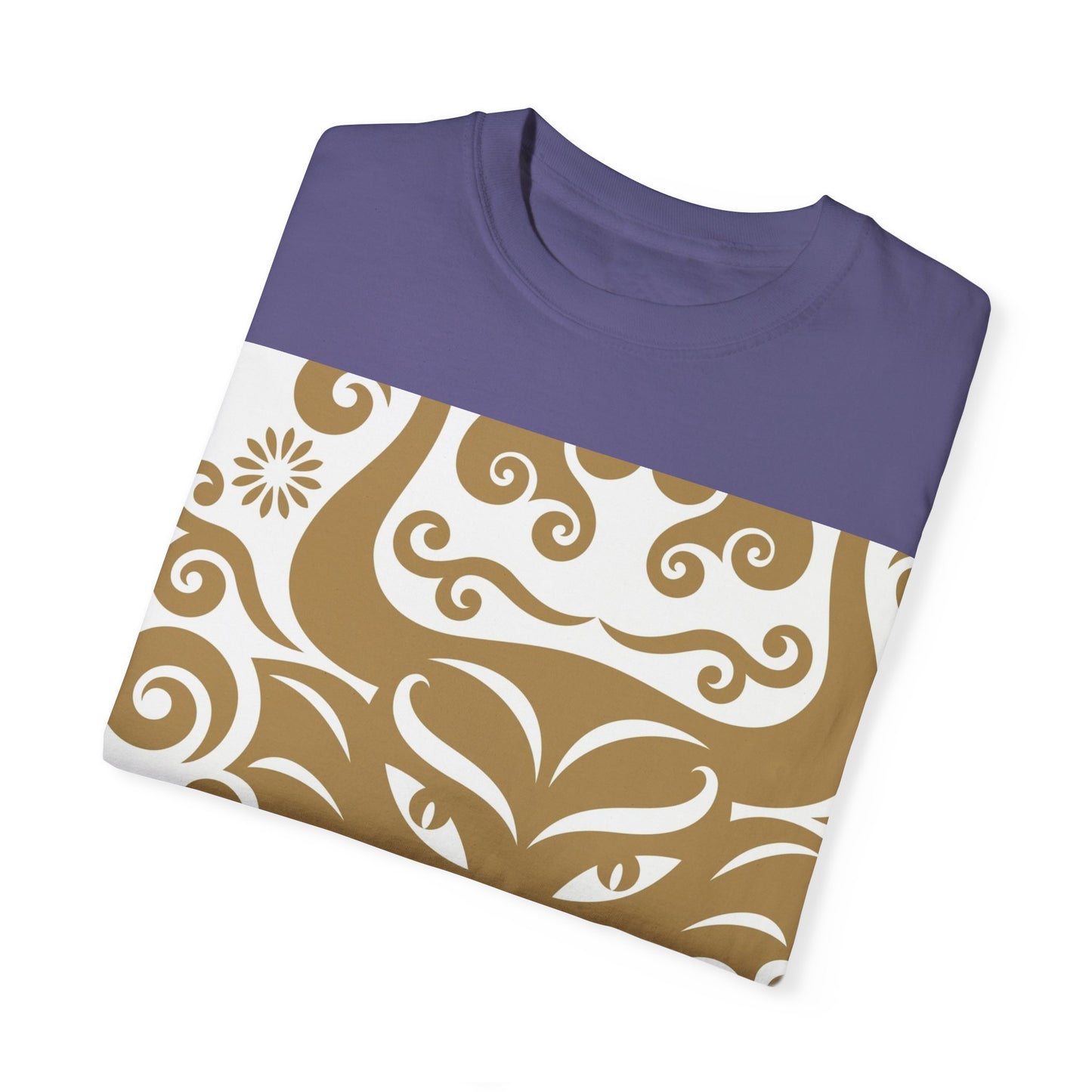 Garment-Dyed Dragon Graphic T-shirt for Nature Lovers