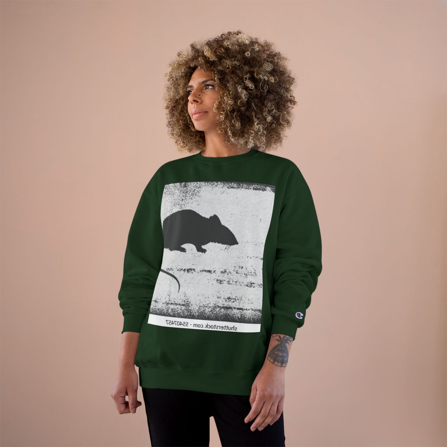 Vintage Style Rat Champion Sweatshirt - Cozy Layer for Animal Lovers
