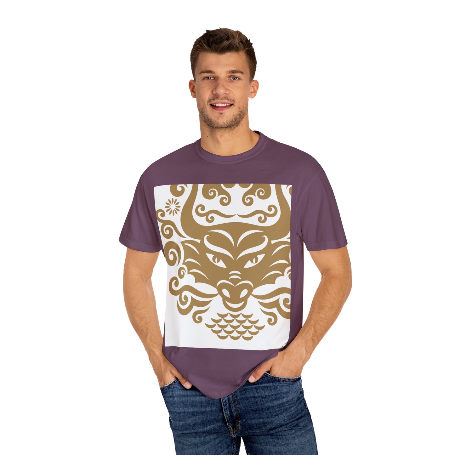 Garment-Dyed Dragon Graphic T-shirt for Nature Lovers
